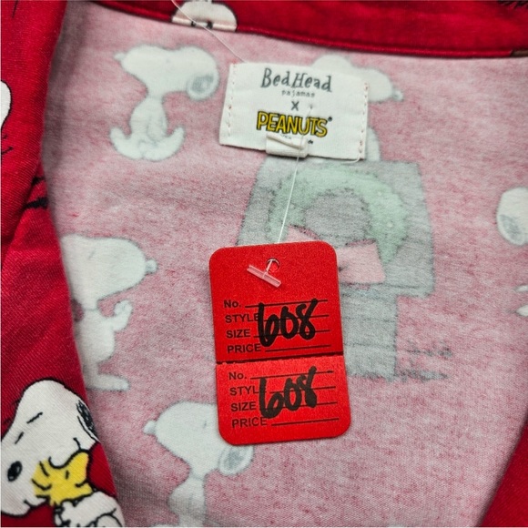 Bought these great pajamas but they are for Men not women. - Picture 5 of 5